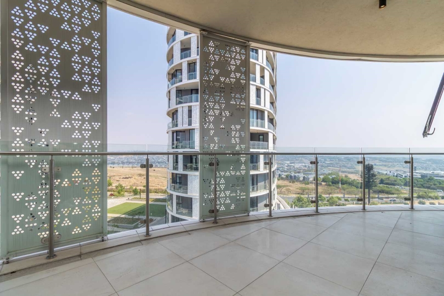 2 Bedroom Property for Sale in Waterfall Gauteng