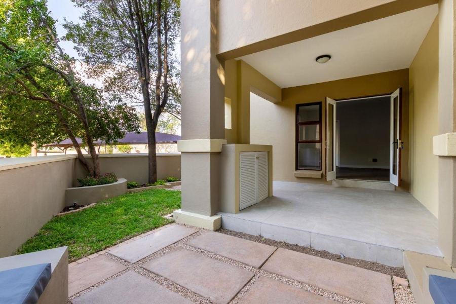 2 Bedroom Property for Sale in Dainfern Gauteng