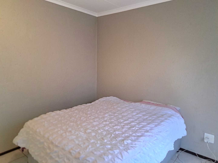 2 Bedroom Property for Sale in Benoni AH Gauteng