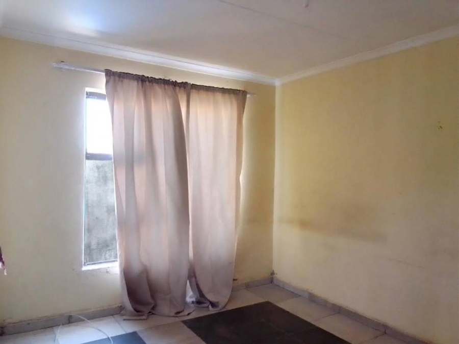 7 Bedroom Property for Sale in Windmill Park Gauteng