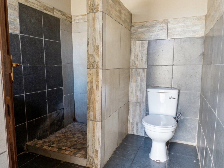 7 Bedroom Property for Sale in Windmill Park Gauteng