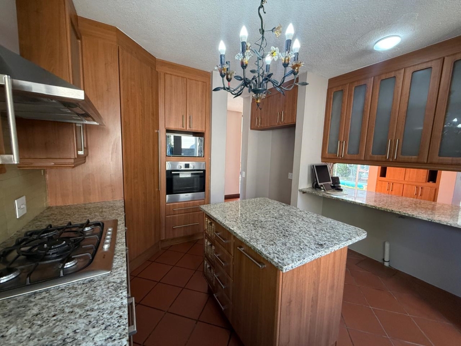 5 Bedroom Property for Sale in Westdene Gauteng