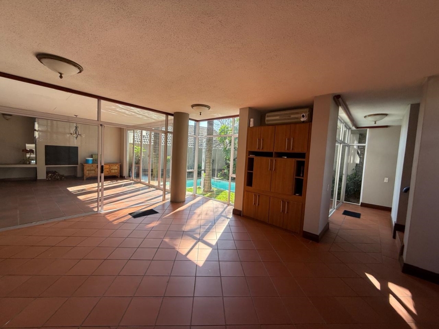 5 Bedroom Property for Sale in Westdene Gauteng