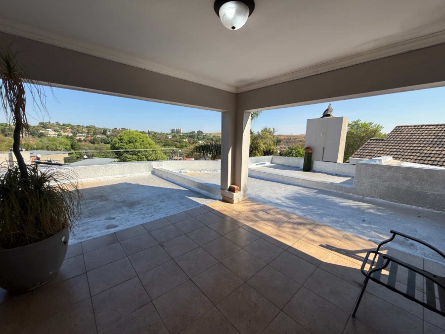 5 Bedroom Property for Sale in Westdene Gauteng
