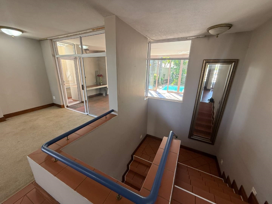 5 Bedroom Property for Sale in Westdene Gauteng