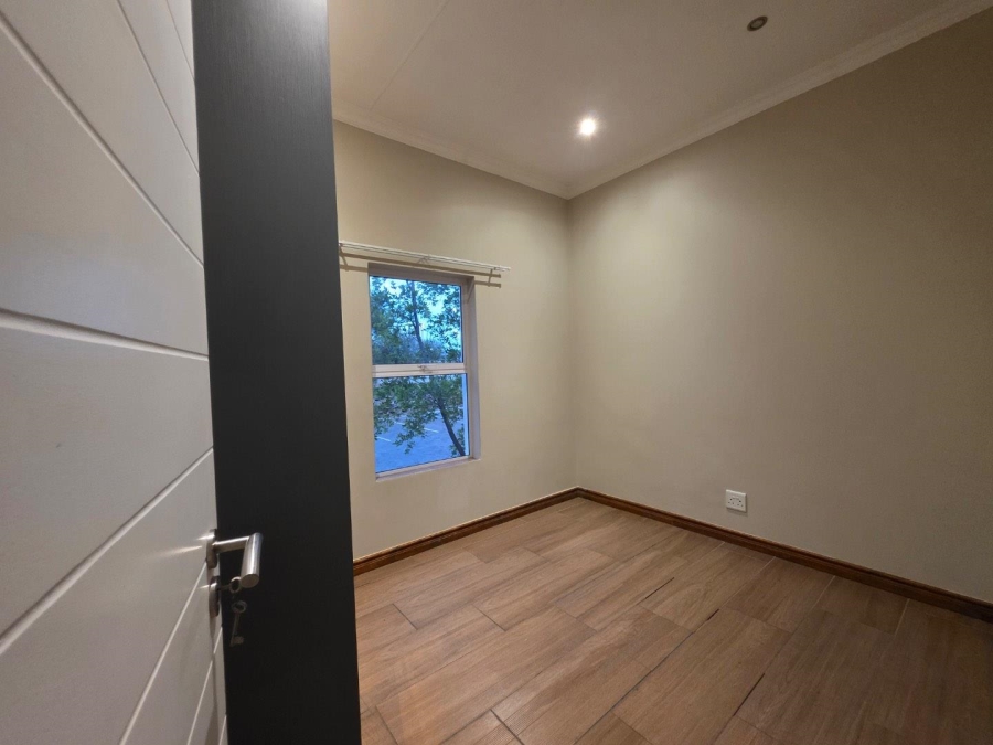 To Let 3 Bedroom Property for Rent in Erasmus Park Gauteng