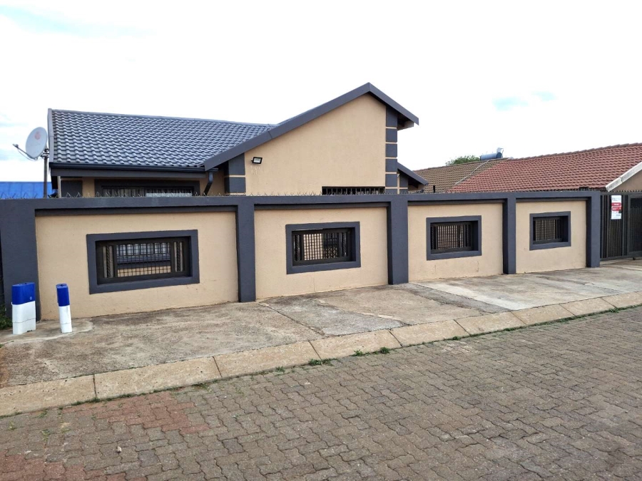 3 Bedroom Property for Sale in Ennerdale Ext 9 Gauteng
