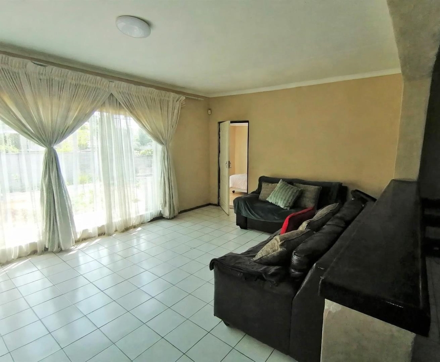 4 Bedroom Property for Sale in The Hill Gauteng