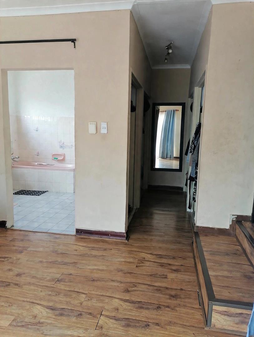4 Bedroom Property for Sale in The Hill Gauteng