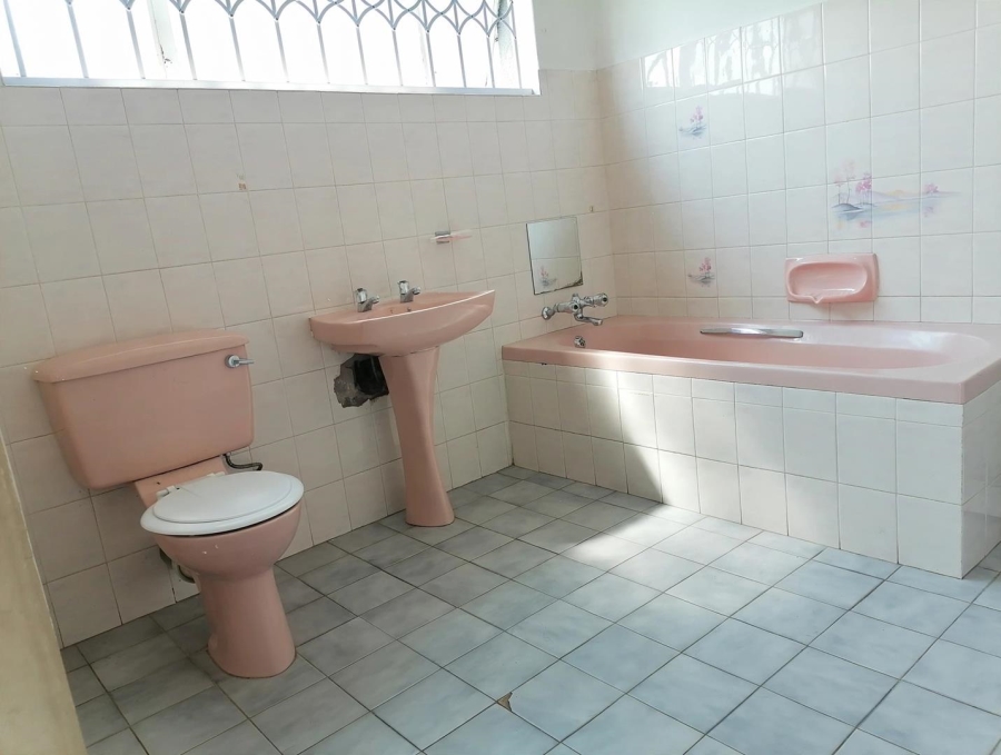 4 Bedroom Property for Sale in The Hill Gauteng