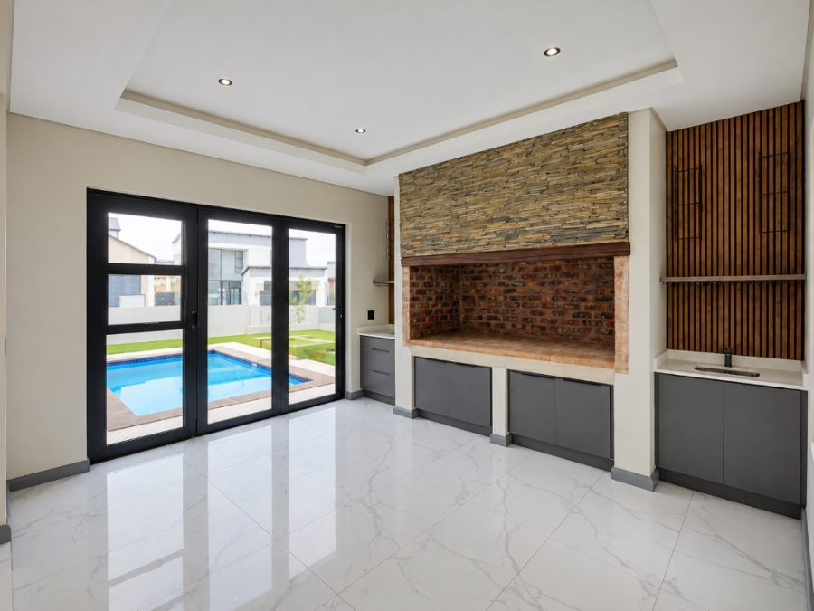 5 Bedroom Property for Sale in Fountainbrook Estate Gauteng