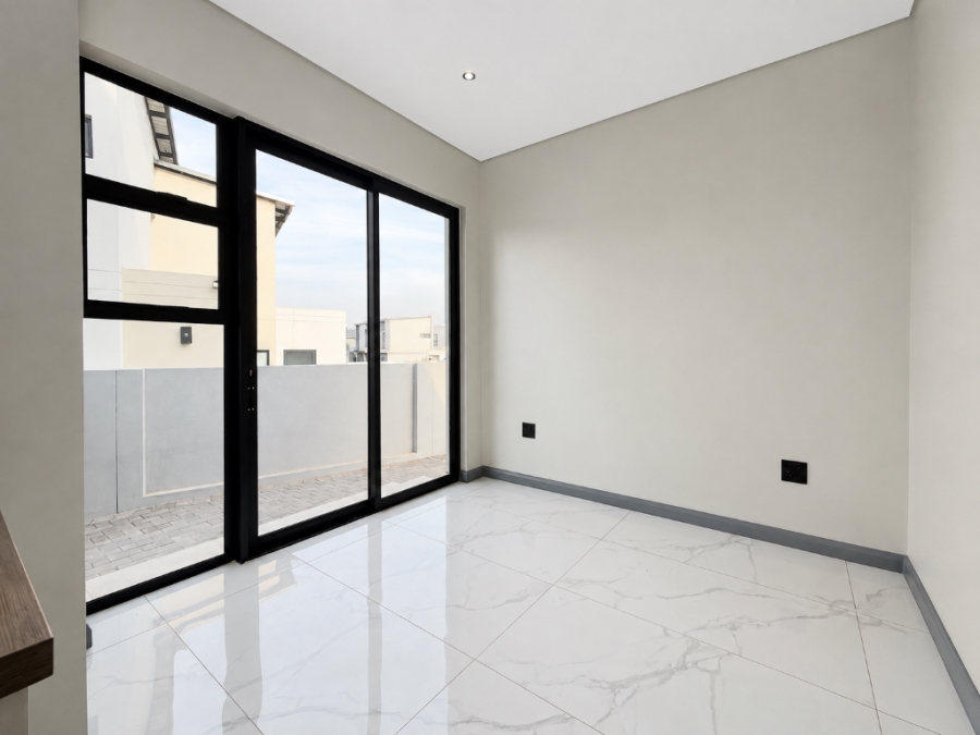 5 Bedroom Property for Sale in Fountainbrook Estate Gauteng