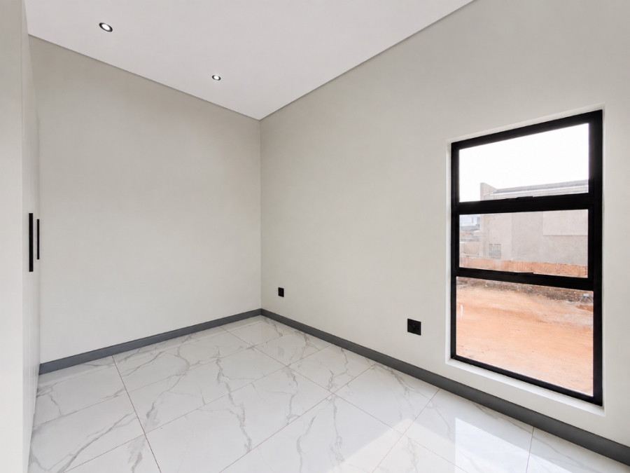 5 Bedroom Property for Sale in Fountainbrook Estate Gauteng