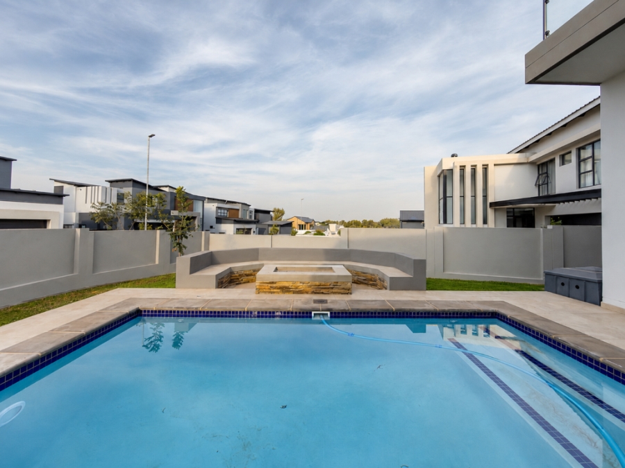 5 Bedroom Property for Sale in Fountainbrook Estate Gauteng