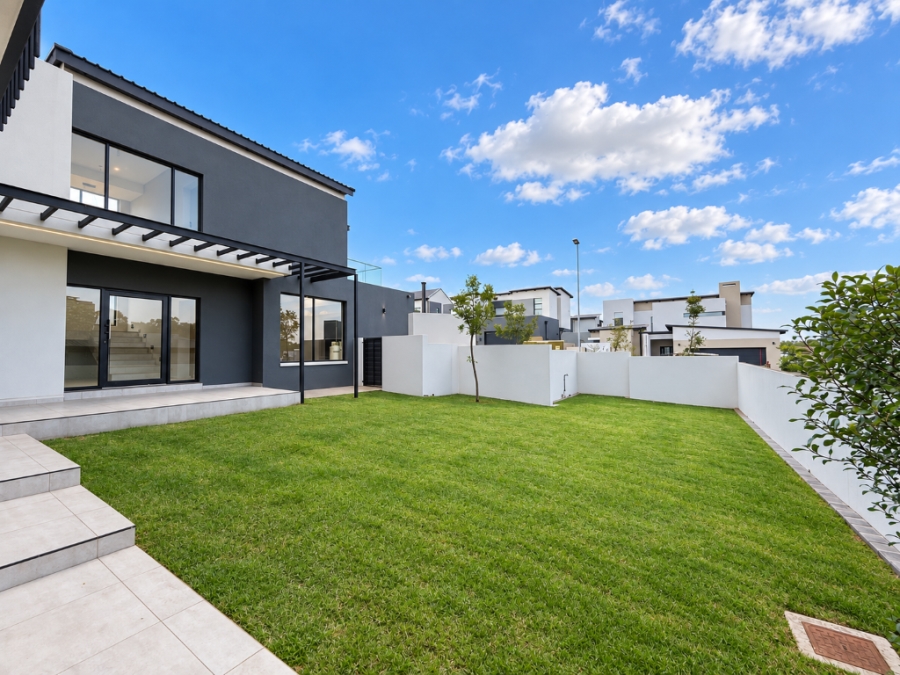 3 Bedroom Property for Sale in Fountainbrook Estate Gauteng