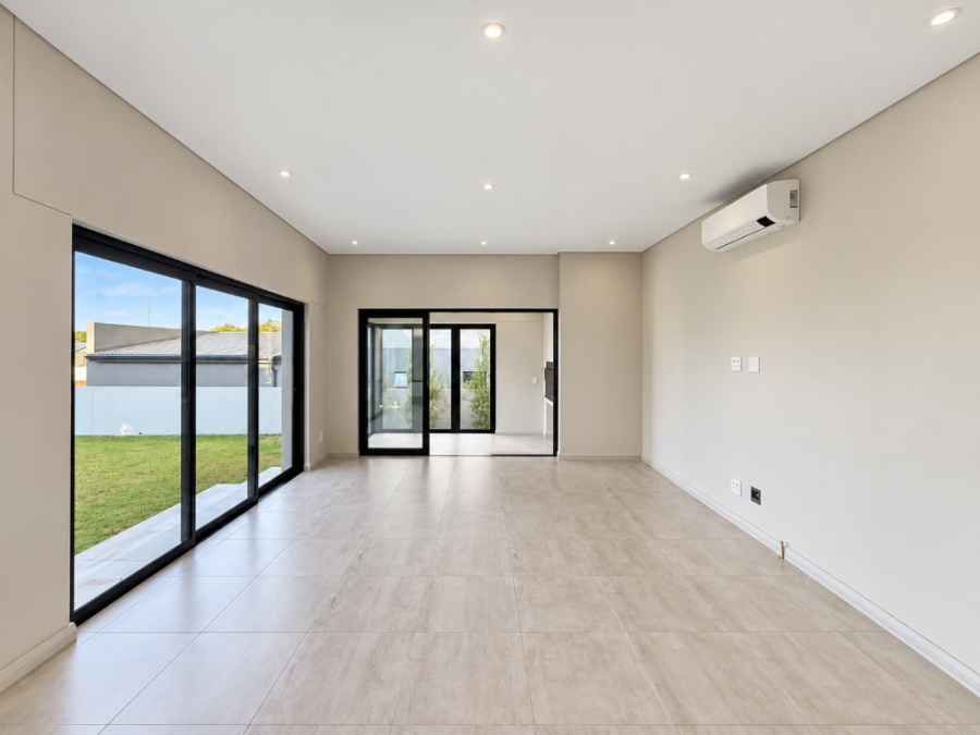 3 Bedroom Property for Sale in Fountainbrook Estate Gauteng