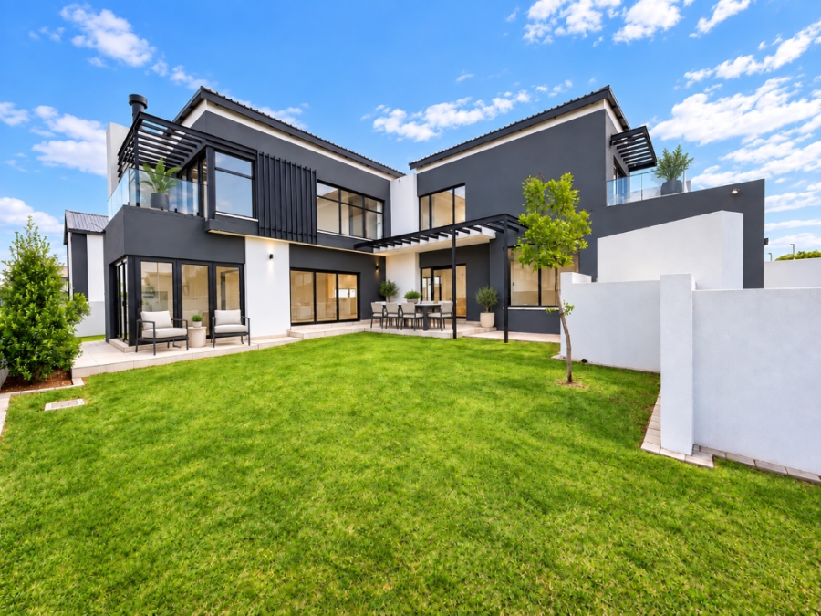 3 Bedroom Property for Sale in Fountainbrook Estate Gauteng