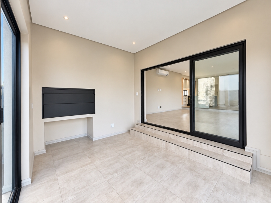 3 Bedroom Property for Sale in Fountainbrook Estate Gauteng