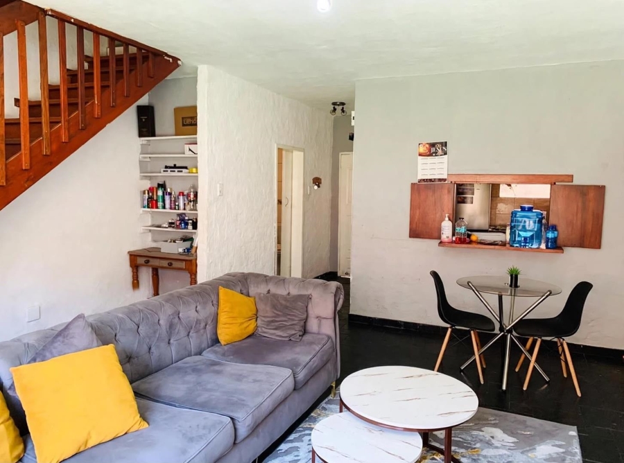 2 Bedroom Property for Sale in Sunnyside Gauteng