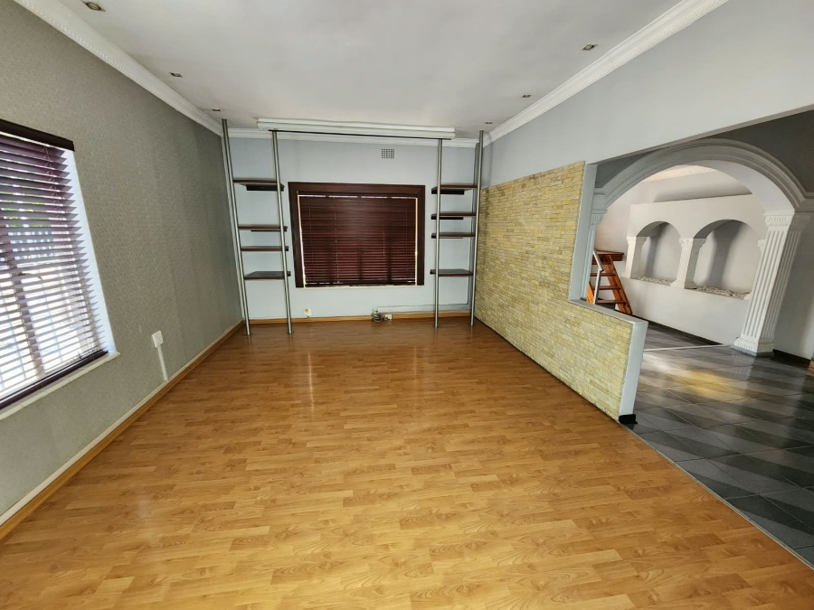 To Let 3 Bedroom Property for Rent in Villieria Gauteng