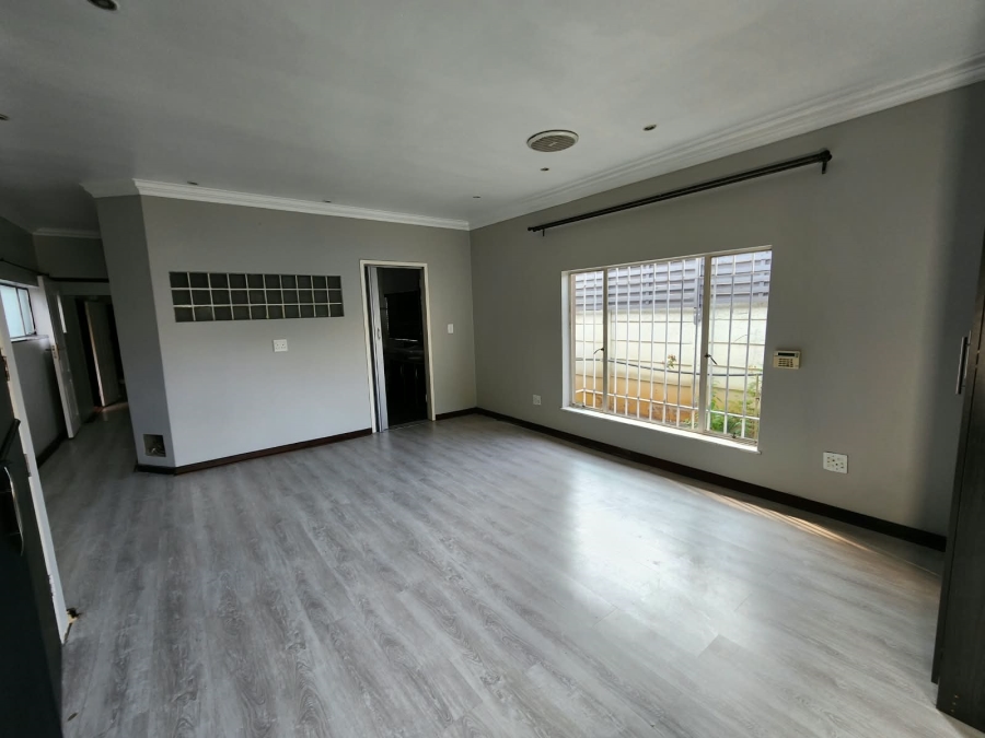 To Let 3 Bedroom Property for Rent in Villieria Gauteng