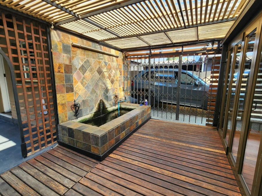To Let 3 Bedroom Property for Rent in Villieria Gauteng