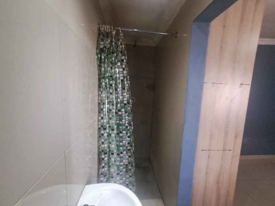 To Let 5 Bedroom Property for Rent in Kaalfontein Gauteng