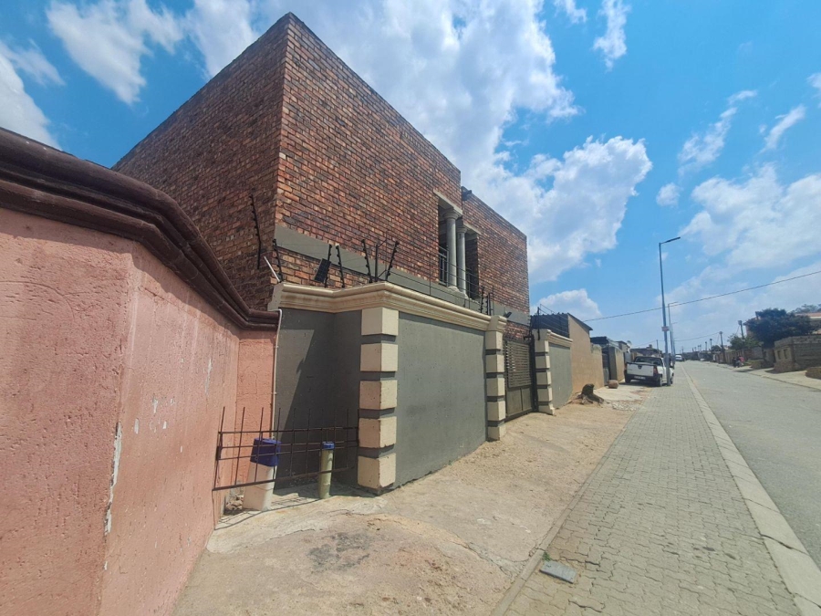 To Let 5 Bedroom Property for Rent in Kaalfontein Gauteng