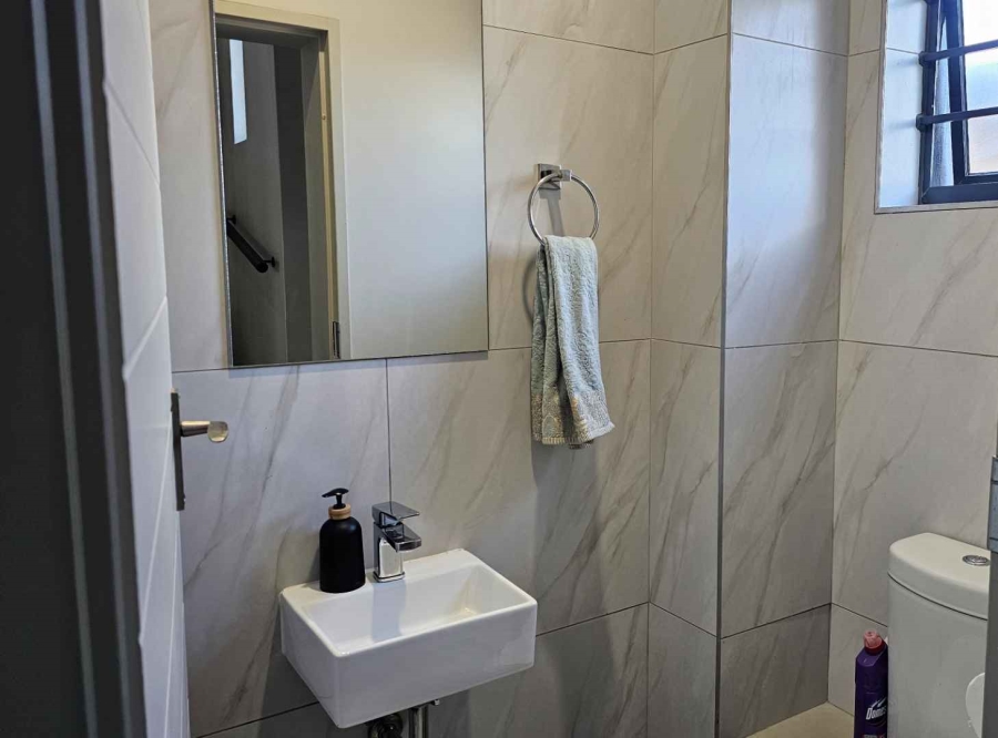 3 Bedroom Property for Sale in Lion Pride Gauteng