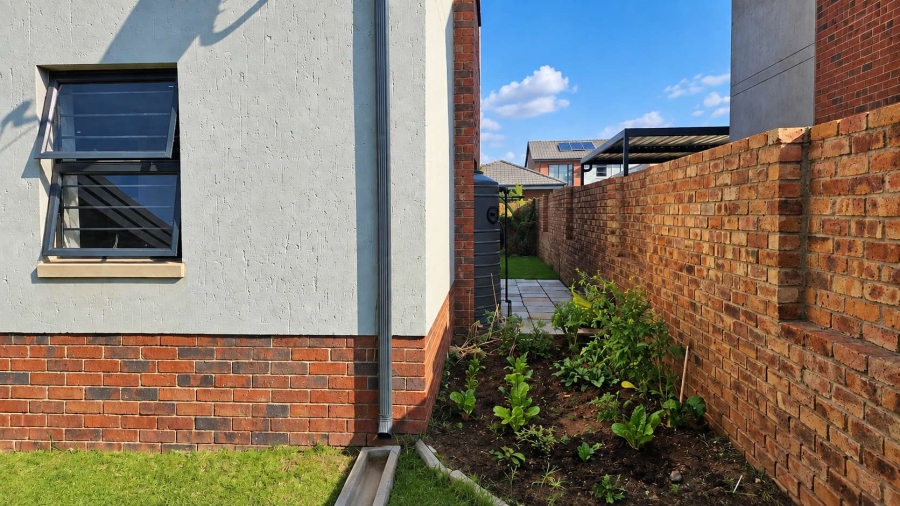 3 Bedroom Property for Sale in Lion Pride Gauteng