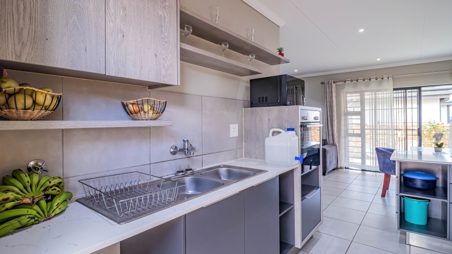 3 Bedroom Property for Sale in Lion Pride Gauteng