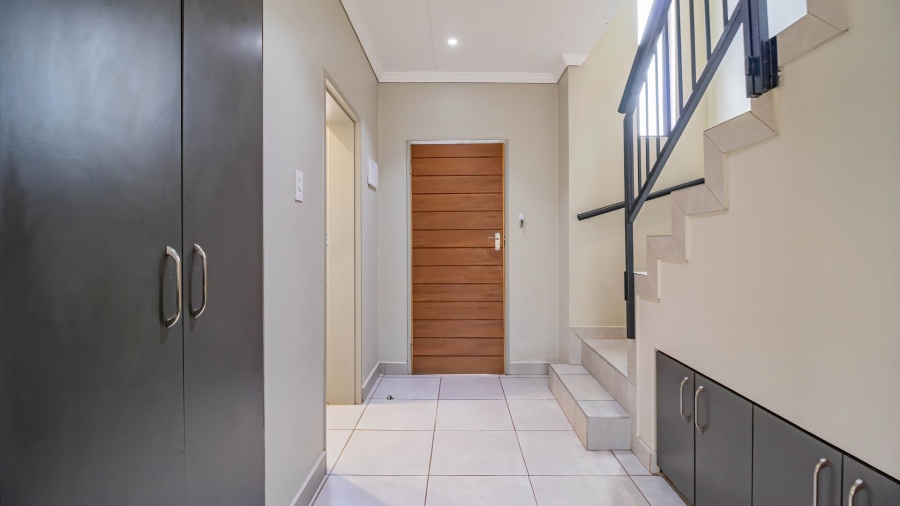 3 Bedroom Property for Sale in Lion Pride Gauteng