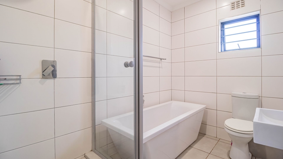 3 Bedroom Property for Sale in Lion Pride Gauteng