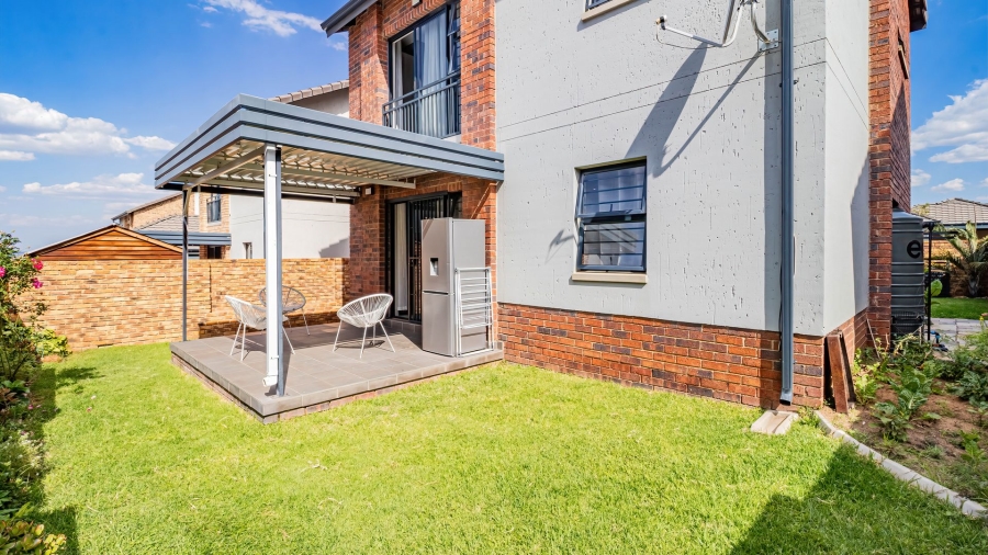 3 Bedroom Property for Sale in Lion Pride Gauteng