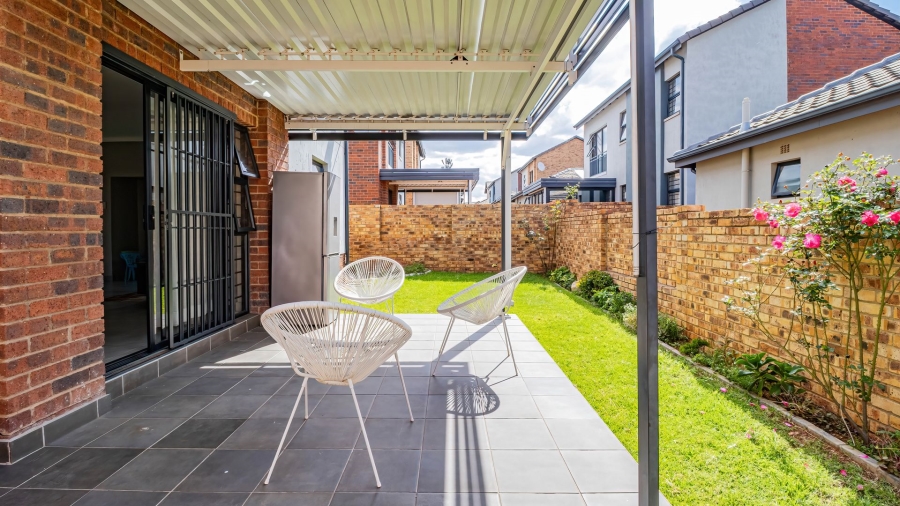 3 Bedroom Property for Sale in Lion Pride Gauteng