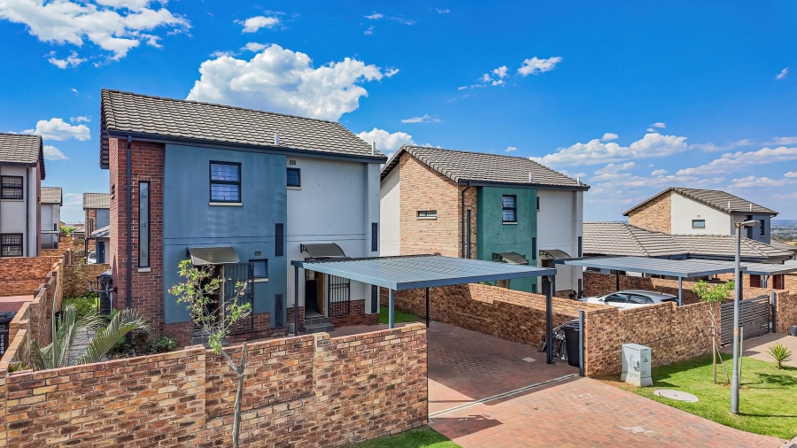 3 Bedroom Property for Sale in Lion Pride Gauteng