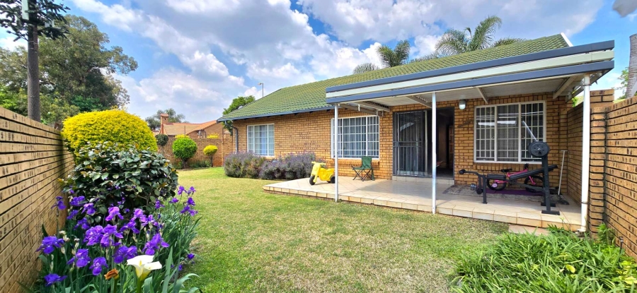 3 Bedroom Property for Sale in Equestria Gauteng