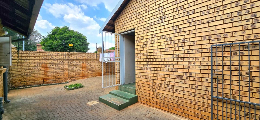 3 Bedroom Property for Sale in Equestria Gauteng
