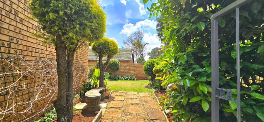 3 Bedroom Property for Sale in Equestria Gauteng