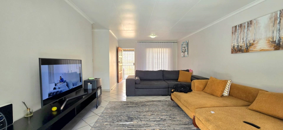 3 Bedroom Property for Sale in Equestria Gauteng