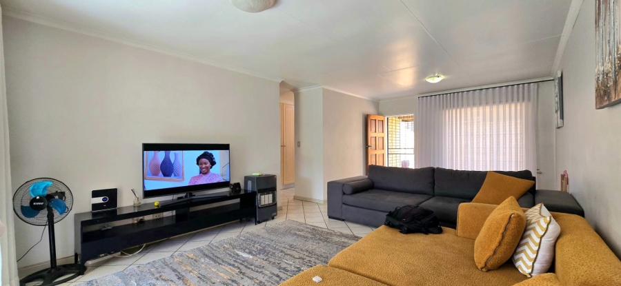 3 Bedroom Property for Sale in Equestria Gauteng