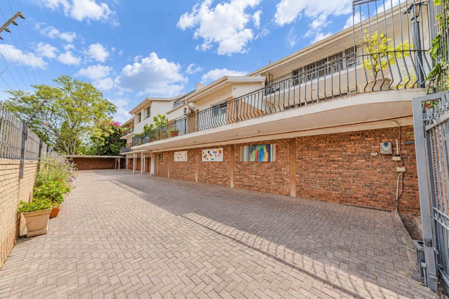 10 Bedroom Property for Sale in Eastwood Gauteng