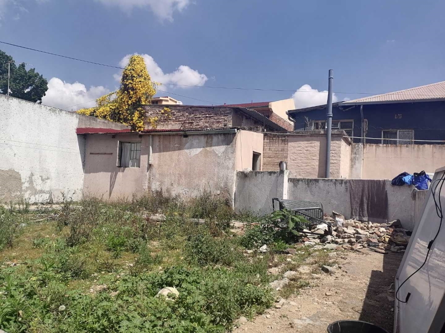 8 Bedroom Property for Sale in Rosettenville Gauteng