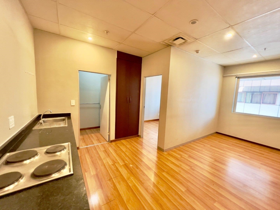 1 Bedroom Property for Sale in Marshalltown Gauteng