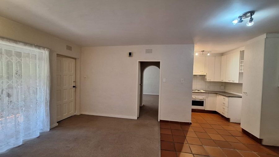 To Let 1 Bedroom Property for Rent in Northcliff Gauteng