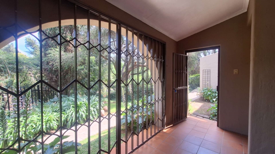 To Let 1 Bedroom Property for Rent in Northcliff Gauteng