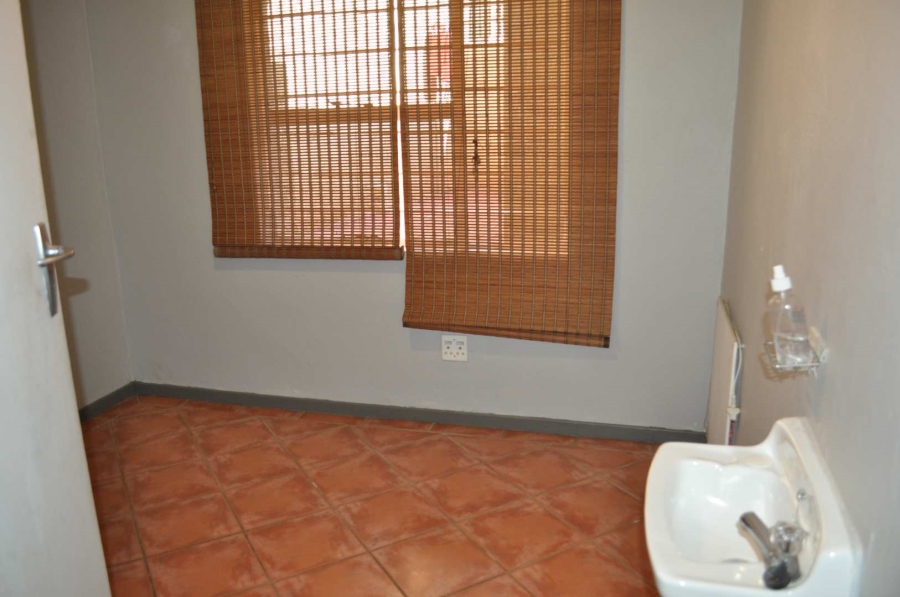 3 Bedroom Property for Sale in Garsfontein Gauteng