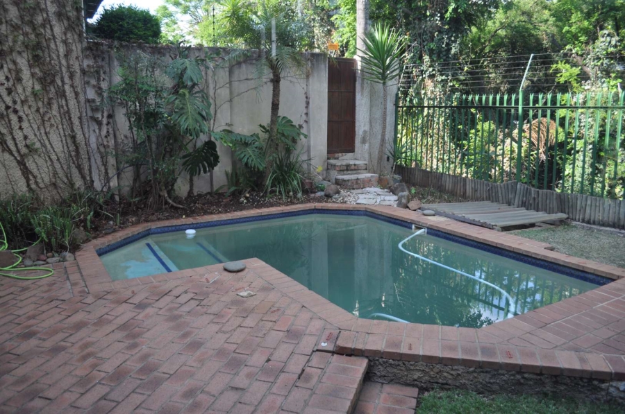 3 Bedroom Property for Sale in Garsfontein Gauteng