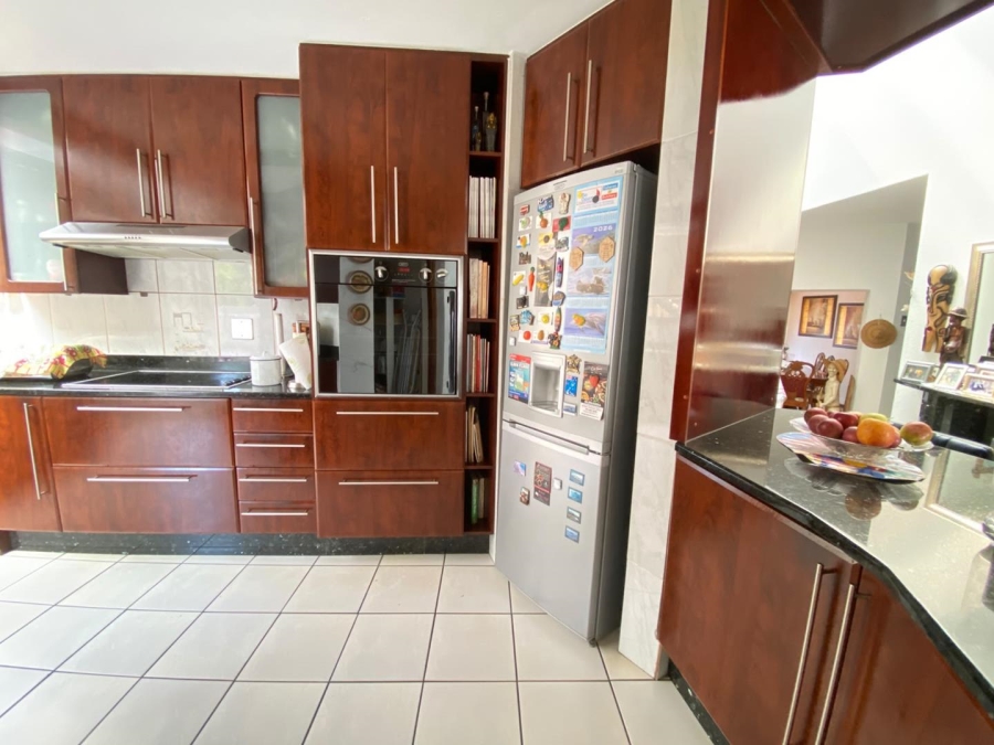 3 Bedroom Property for Sale in Bassonia Gauteng
