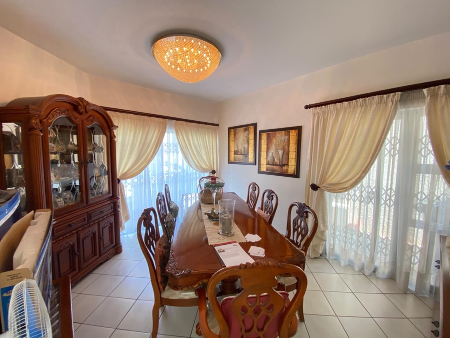 3 Bedroom Property for Sale in Bassonia Gauteng